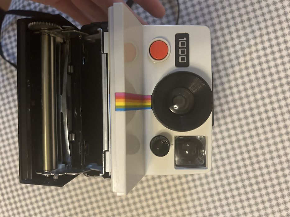 Polaroid 1000 land camera