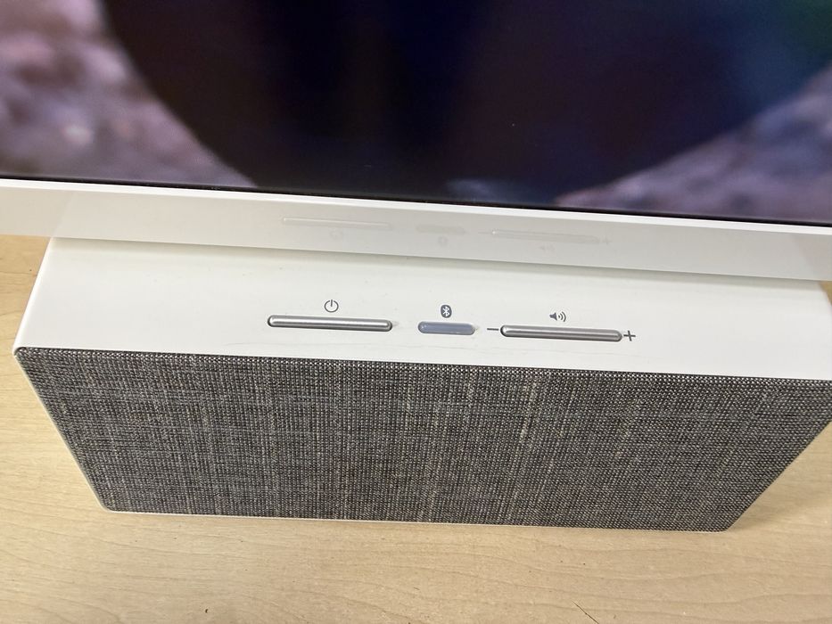 Philips 24 дюйми зі Смартом Ексклюзивна модель потужний звук 16Вт