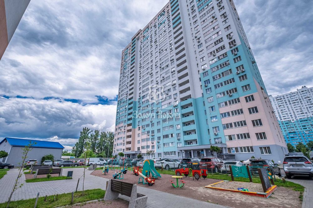 Квартира, 1к. Дизайнерський ремонт ЖК Одеський бульвар. Одеське шосе 18, Теремки, Голосіівський р-н
