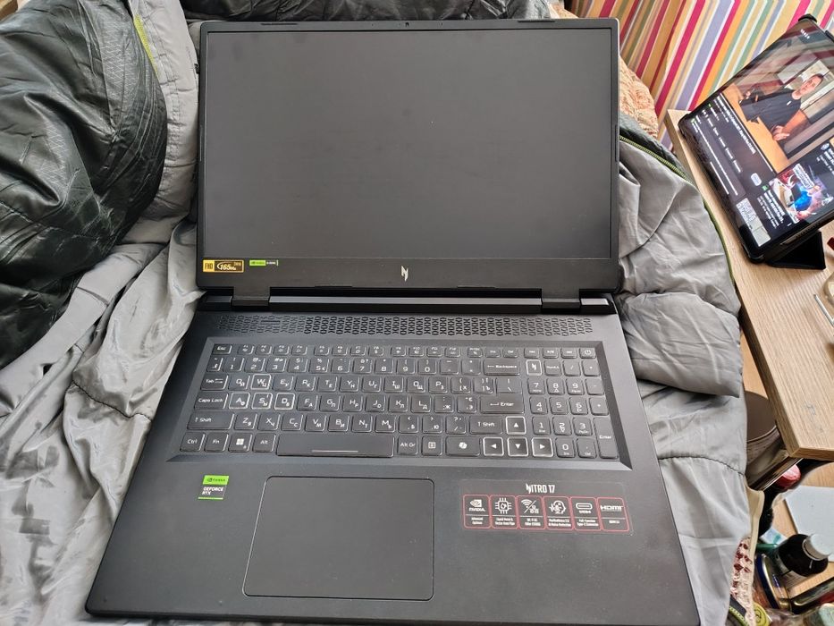 Acer 17 an17-42 R7 rtx4060  на запчастини