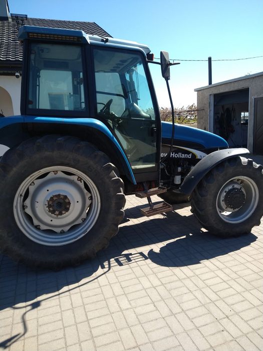 New Holland TL100