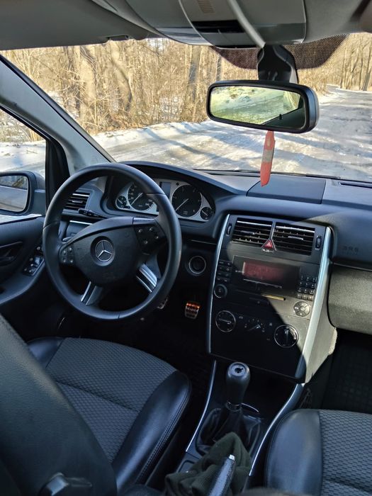 Мерседес В Клас 2.0 дизель