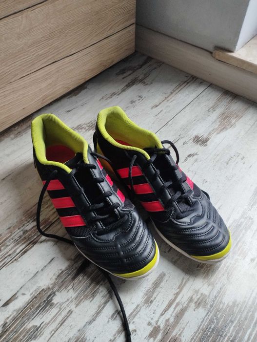 Buty adidas halówki 42