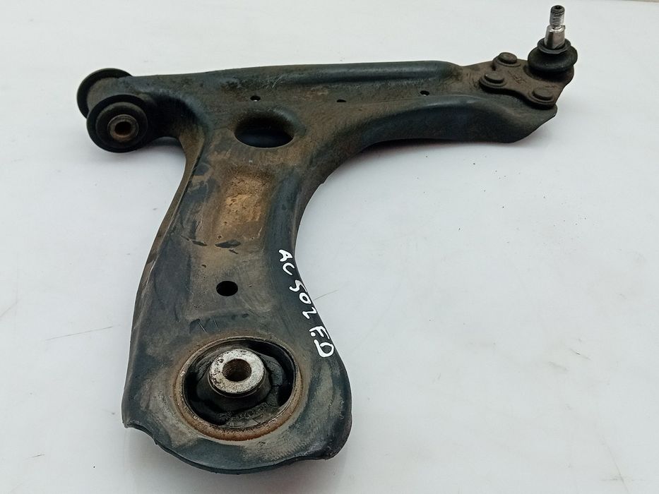 Braço de suspensão frente direito SEAT Ibiza IV (6J5, 6P1)