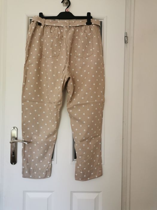 Spodnie damskie w grochy 44 46