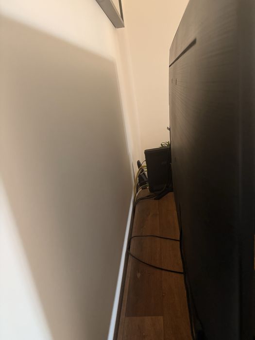 Samsung preta com pe