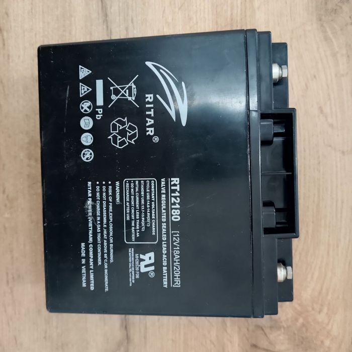 Акумулятор AGM 12 вольт Б/У