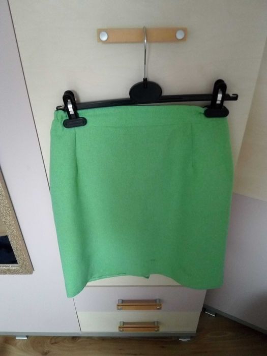 Kostium spódnica z żakietem