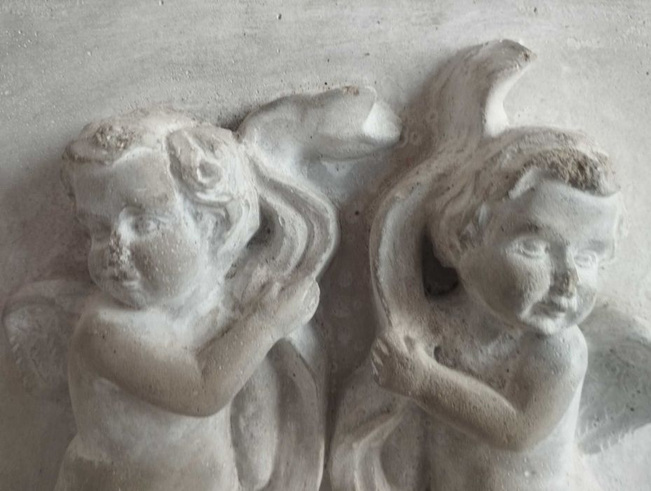 Stary kafel ozdoby z aniołkami