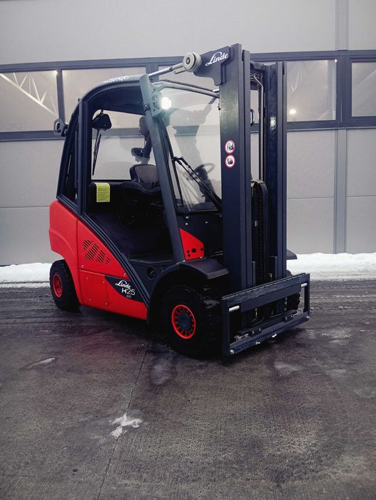 Wózek widłowy Linde H25D-02