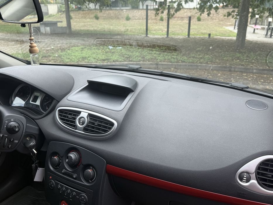 Renult clio 16v 65cv  Gasolina