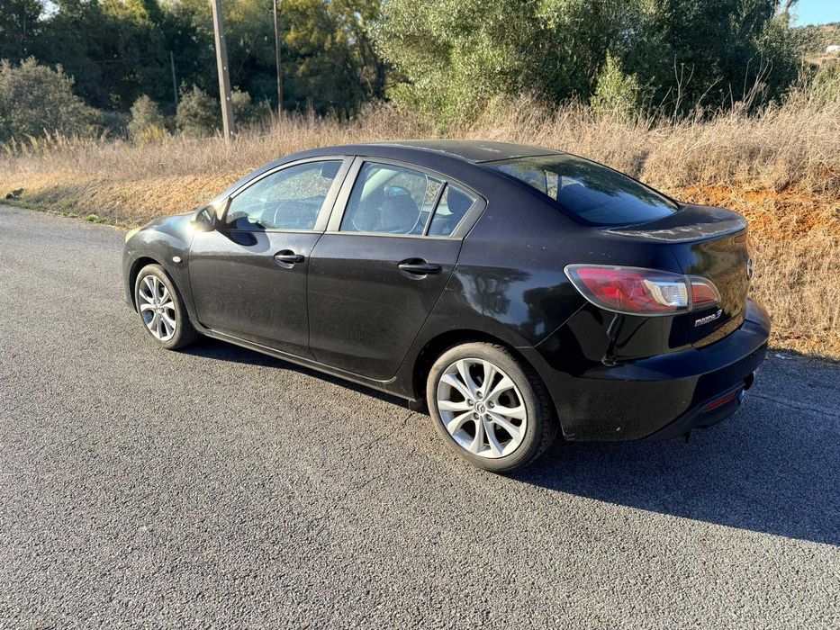 Mazda 3 Sedan 1.6 Diesel (Versão Sport)