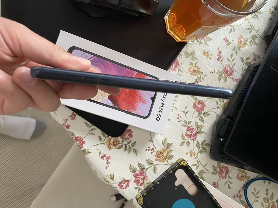 Samaung m34 5g bardzo dobry stan.