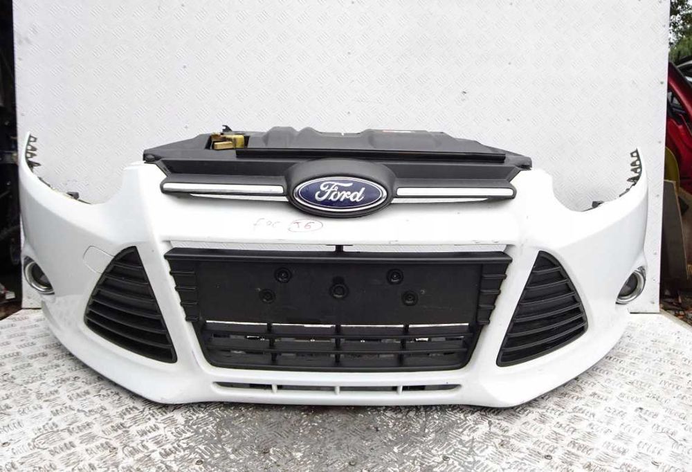Бампер передній Ford Focus Mk3 перед оригінал разборка