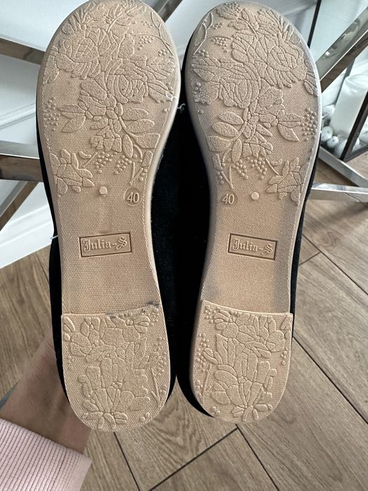 Czarne buty,baletki,lekkie,domowe,zamszowe
