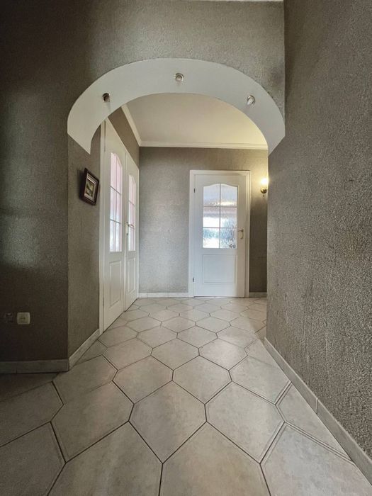 Продаж 3-кімнатної квартири 76 м² + горище, Пустомити, 2 / 2 поверх