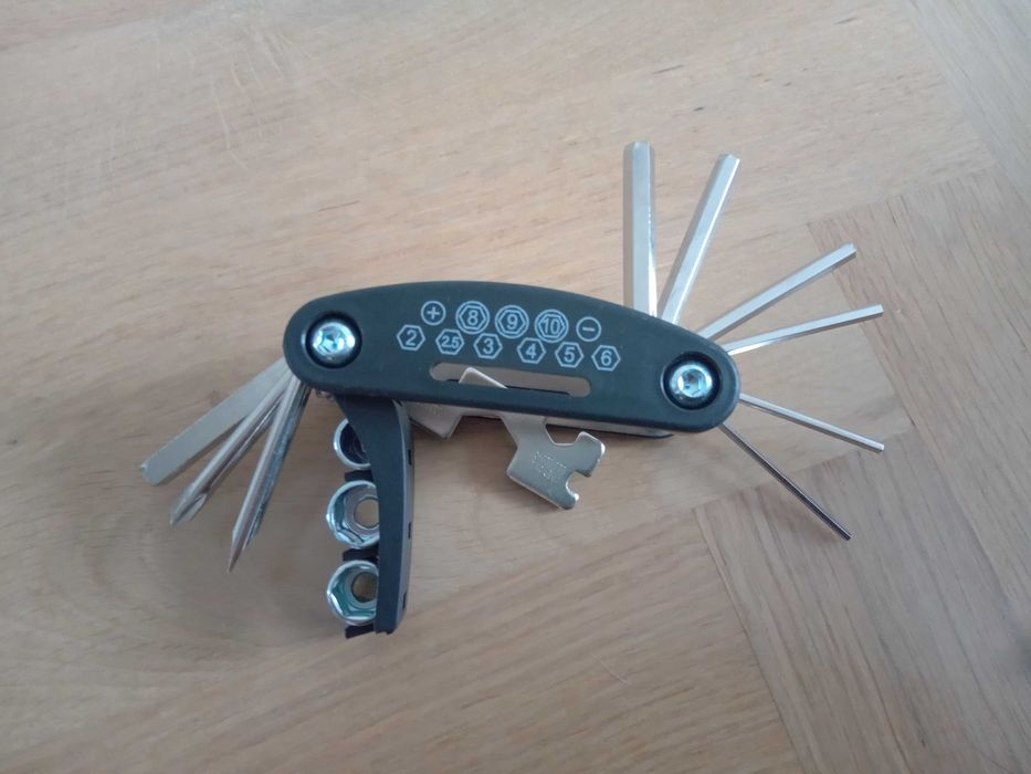 Zestaw multitool rowerowy klucze nowy