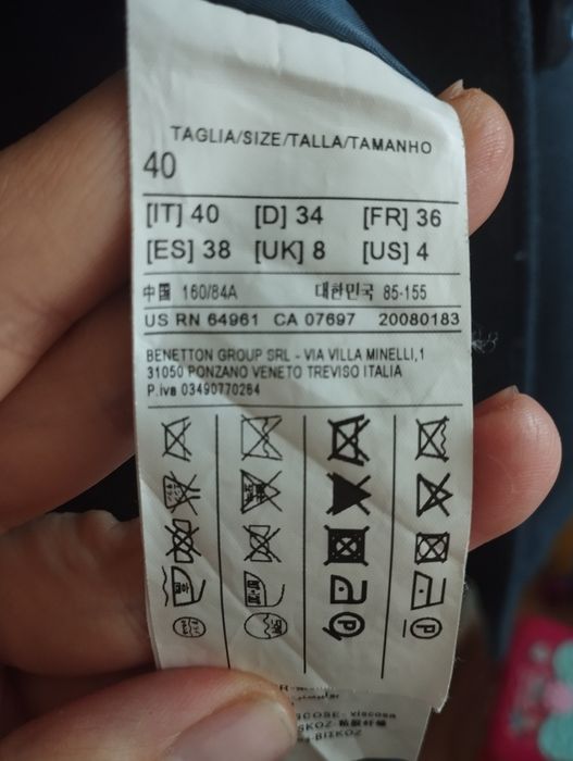 Пальто бренду Sisley для вагітних жінок