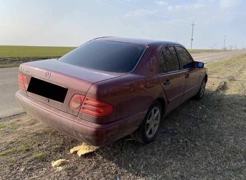 Mercedes-Benz w210 e230