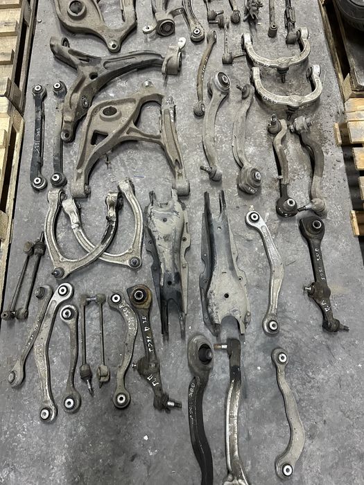 Важіль підвіски Мерседес W222,221,212,204,164 Ричаг подвески Mercedes