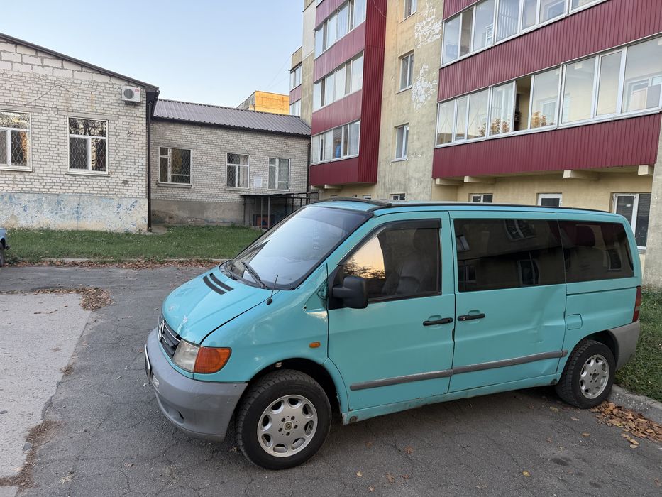 Продам пассажирский Mercedes Vito 2000 год