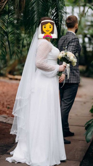 Класична весільна сукня