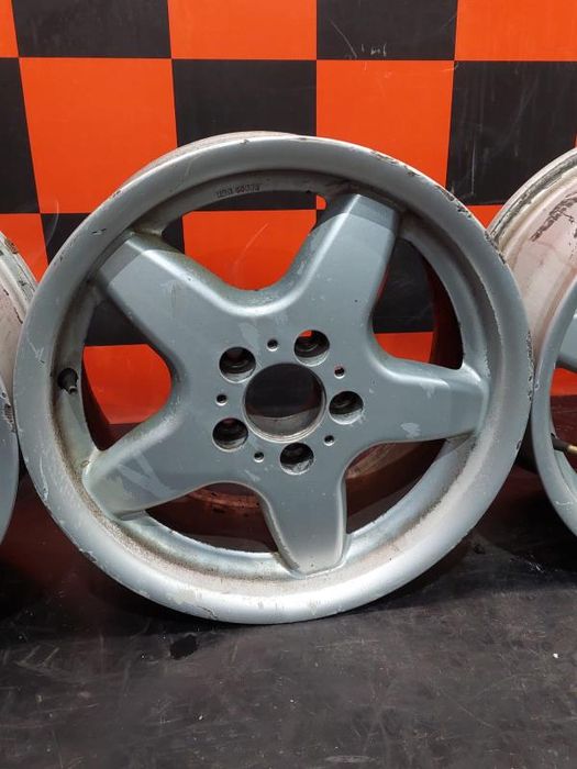 Conjunto de jantes MERCEDES-BENZ Classe E (W210)