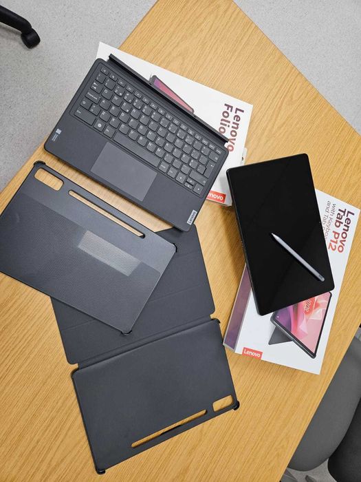 Lenovo Tab P12+Teclado+Pen+Capa Simples