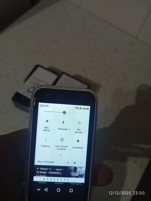 Telemóvel soyer p70