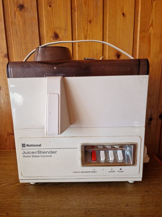 Соковыжималка National