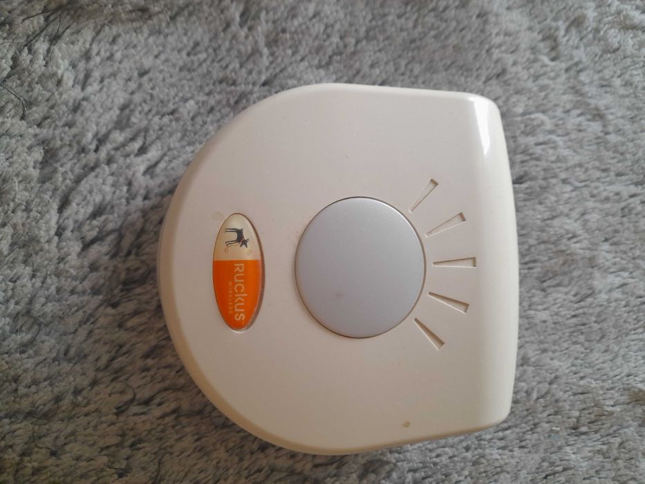 Remote control for wireless BOX communication455579675069655040