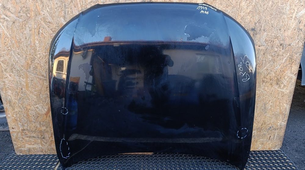 Audi A4 B8 Maska Ly9X