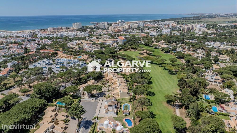 Detached Villa V3+1 Near Vilamoura Marina in the Algarve