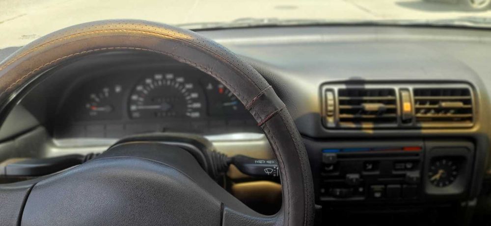 Opel Vectra 1.6i com inspeção e revisão