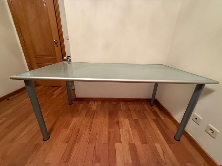 Secretaria tampo em vidro