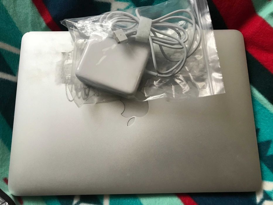 Apple dwa Macbooki AIR A1466/PRO A1502 i5 4/8GB 128 GB 2014 bat. bdb