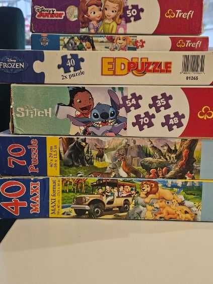 Puzzle, zestaw puzli 7 sztuk + 2 książki
