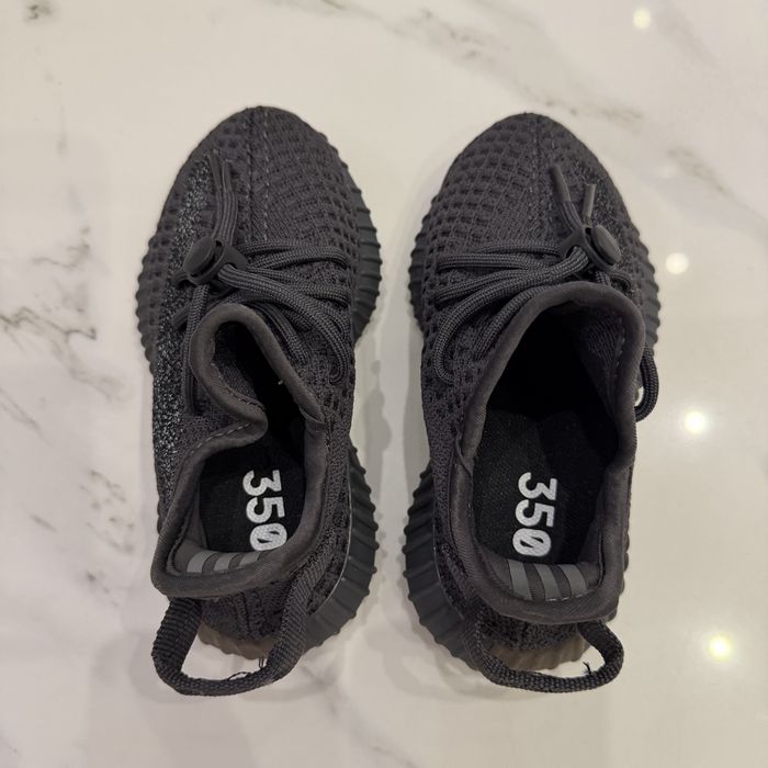 Детские кроссовки Adidas Yeezy 350 (28)