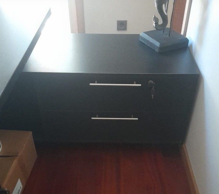 Conjunto de mobiliario de escritorio