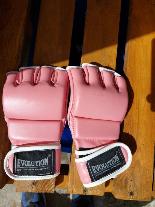 Nowe Rękawice MMA Evolution Lady Różowe – Profesjonalne / Treningowe
