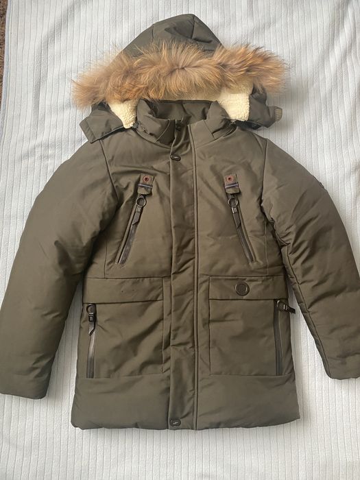 Зимова куртка, тепла 10р / 140 см