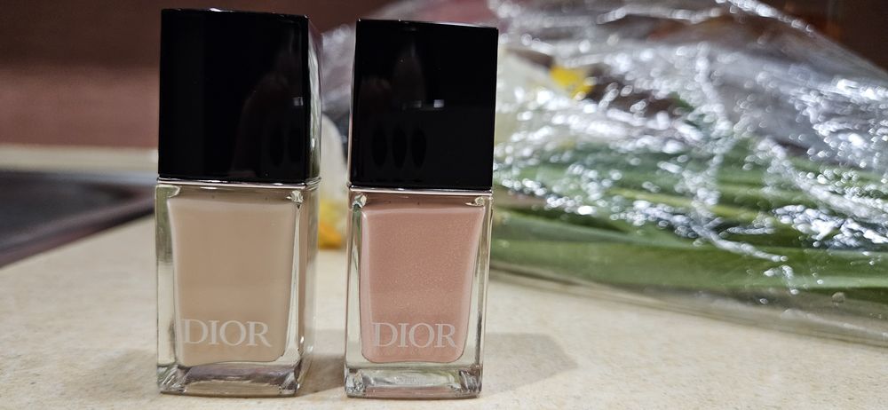 Лак для нігтів марки Dior. Тестери.