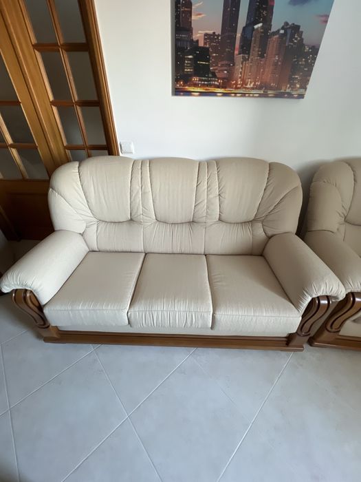 Sofa  cama 3 lugares cor creme