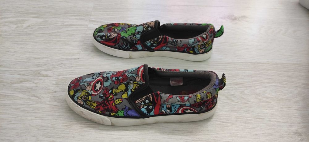 Sapatilha Marvel Comics n33