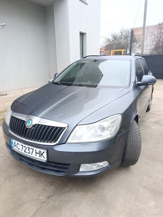 Продам  skoda octavia 2011 року
