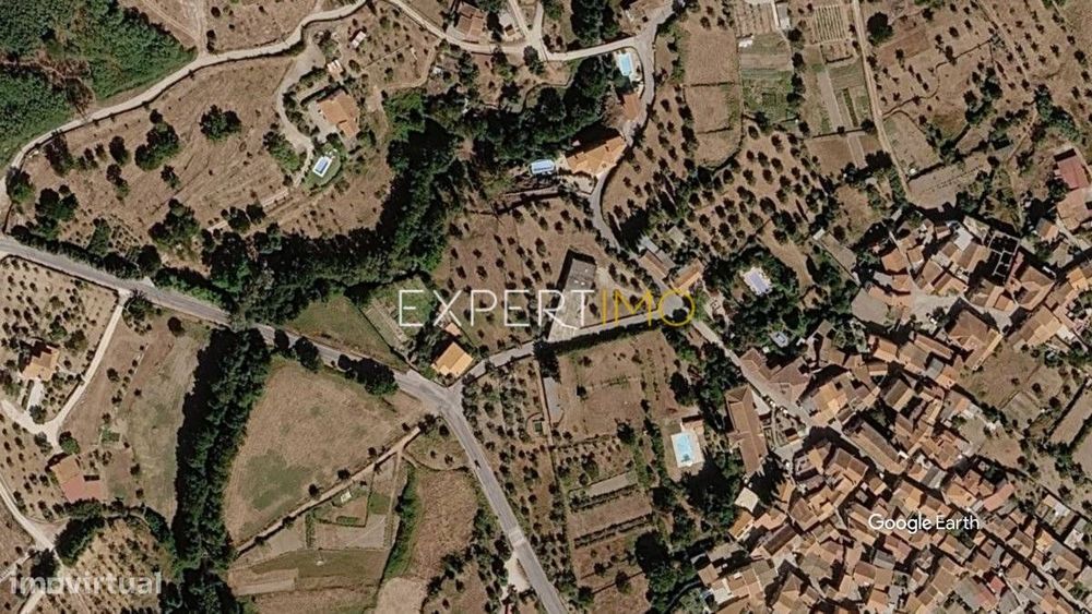 2,485 m² Plot with Olive Grove, Granite Wall, and Development Potential...
