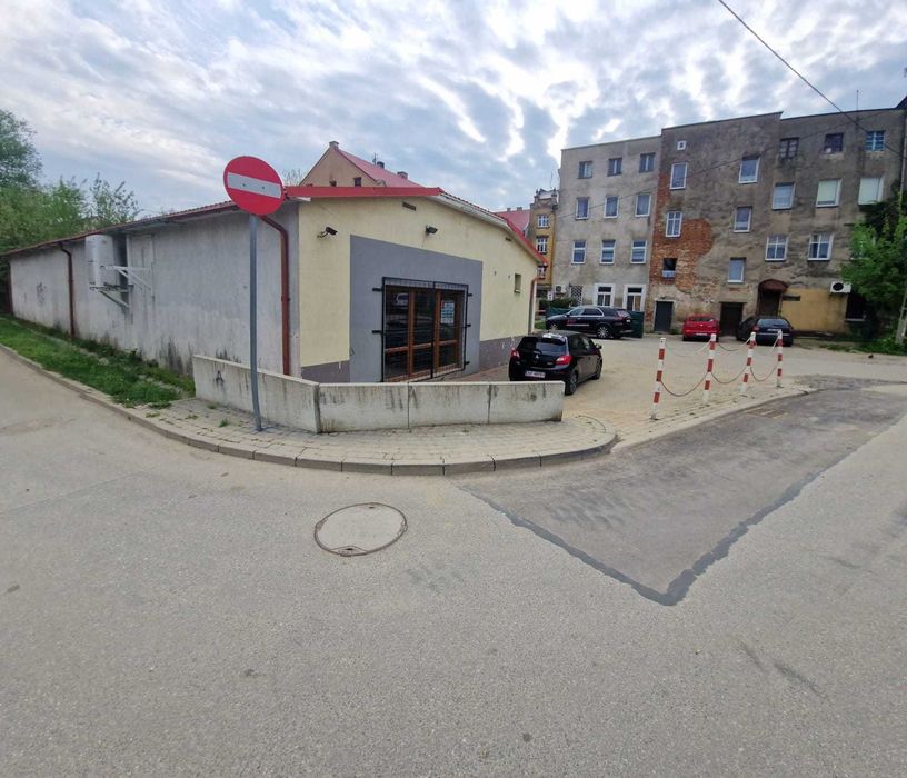 Na wynajem pawilon handlowy w Głuchołazach