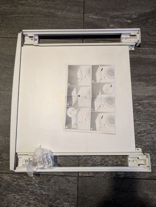 Łącznik Bosch pralka - suszarka