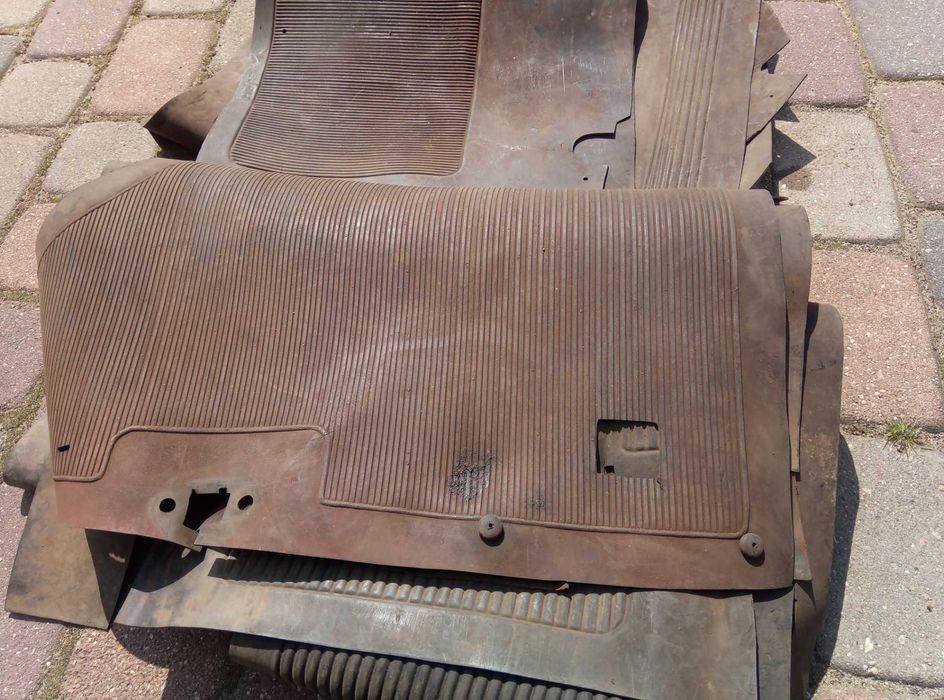 Fiat 600,zastava 750,wykładziny oryginalne
