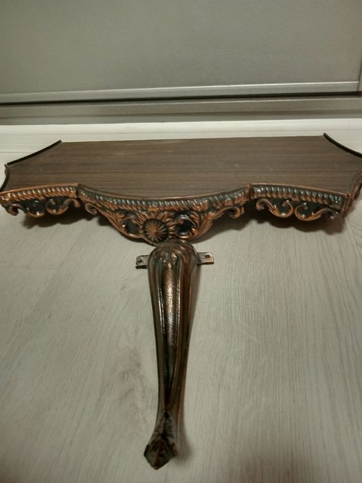 Продам антикварну тумбу реставровану в дуже гарному стані